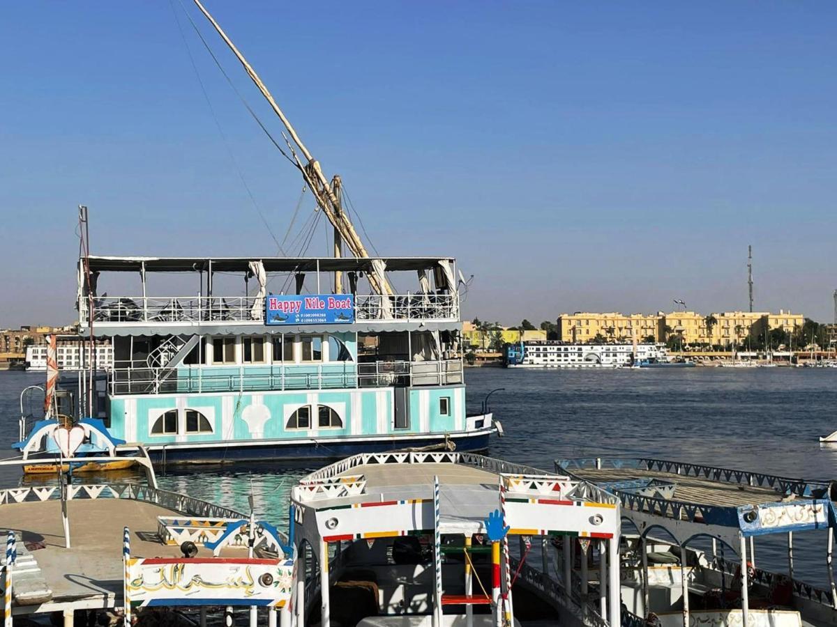 Floating Hotel- Happy Nile Boat Luxor Eksteriør billede